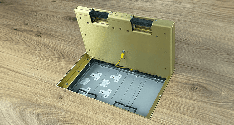 Gazelle Elite Trimless Floor Box gallery thumbnail 8